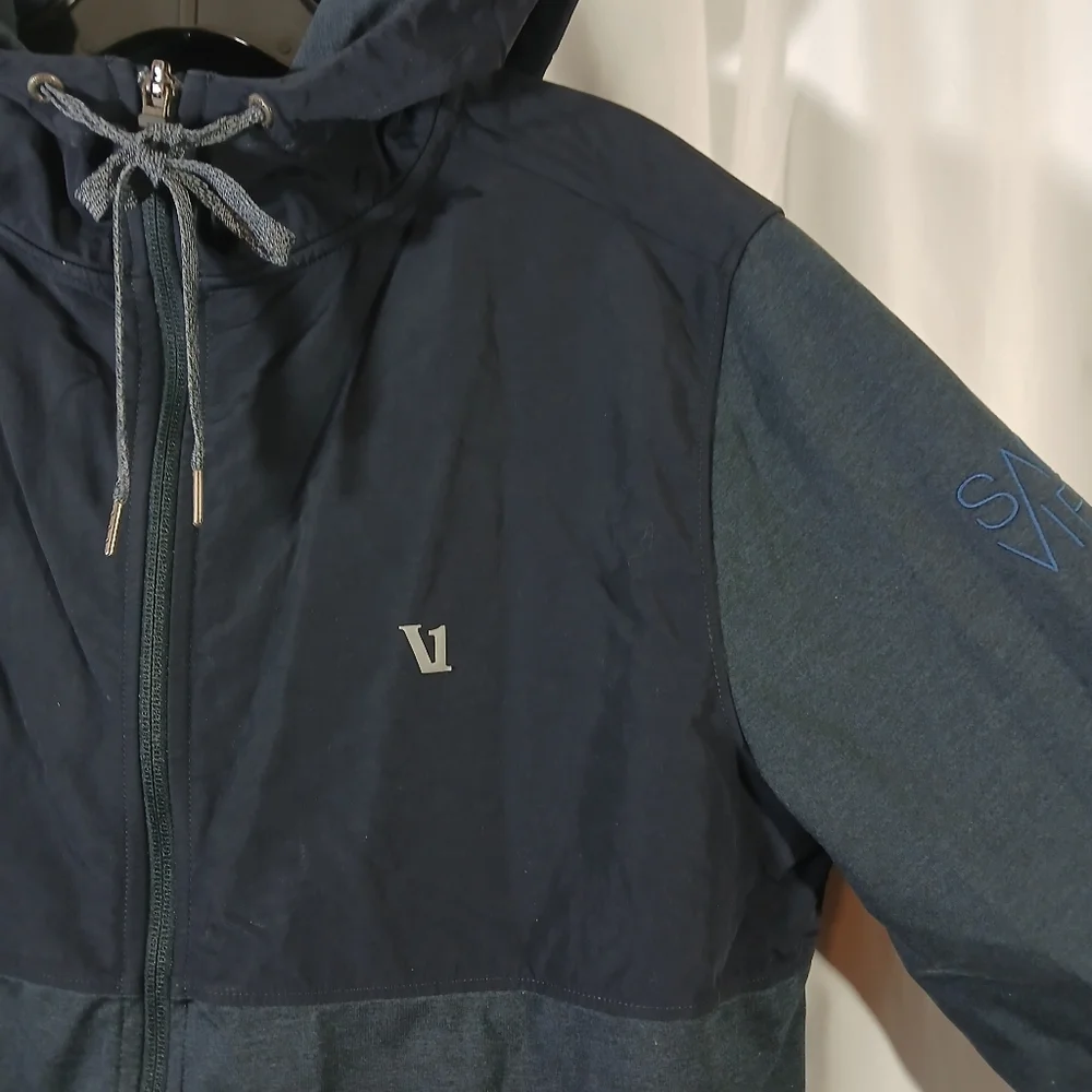 Vuori Mens Medium Sunday Element Jacket Sage View On Sleeve - Picture 5 of 13